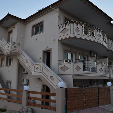 Thassos Grand Villas Apartments & Studios Limenária Eksteriør bilde