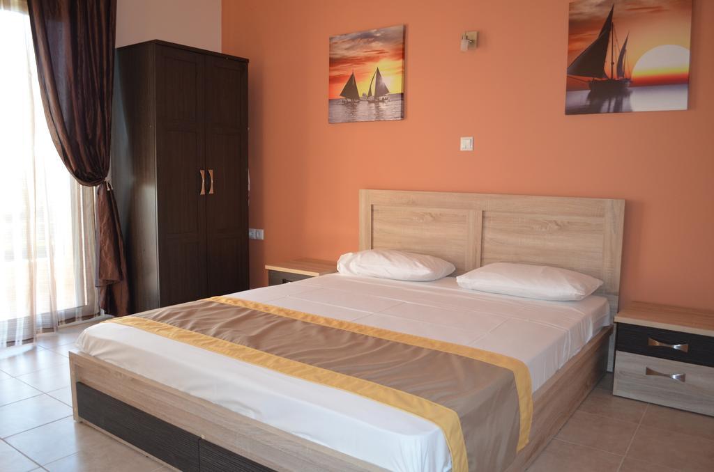 Thassos Grand Villas Apartments & Studios Limenária Rom bilde