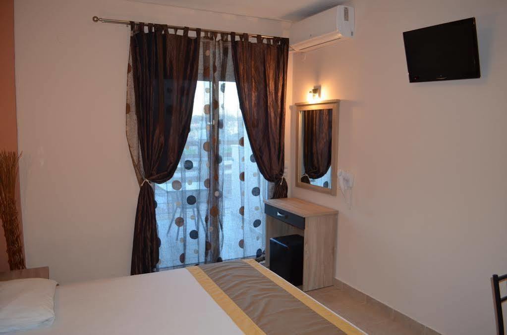 Thassos Grand Villas Apartments & Studios Limenária Eksteriør bilde